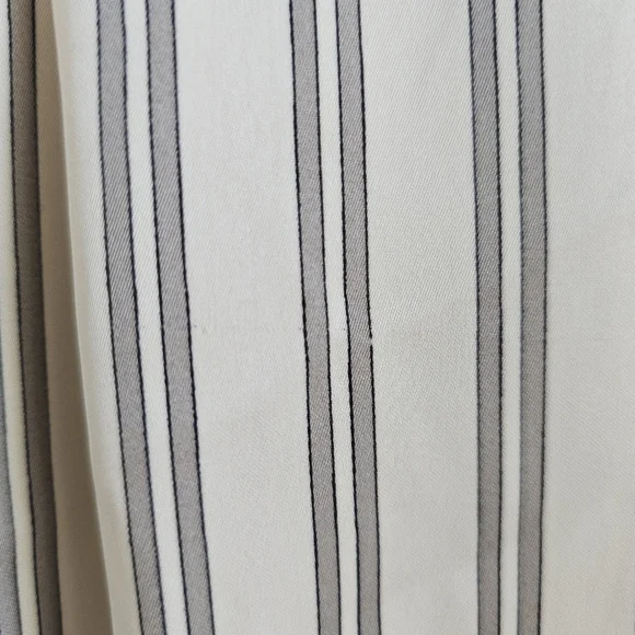 H&M Oversized Button-Down Satin Shirt - Picture 7 of 9